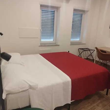 Station Napoli